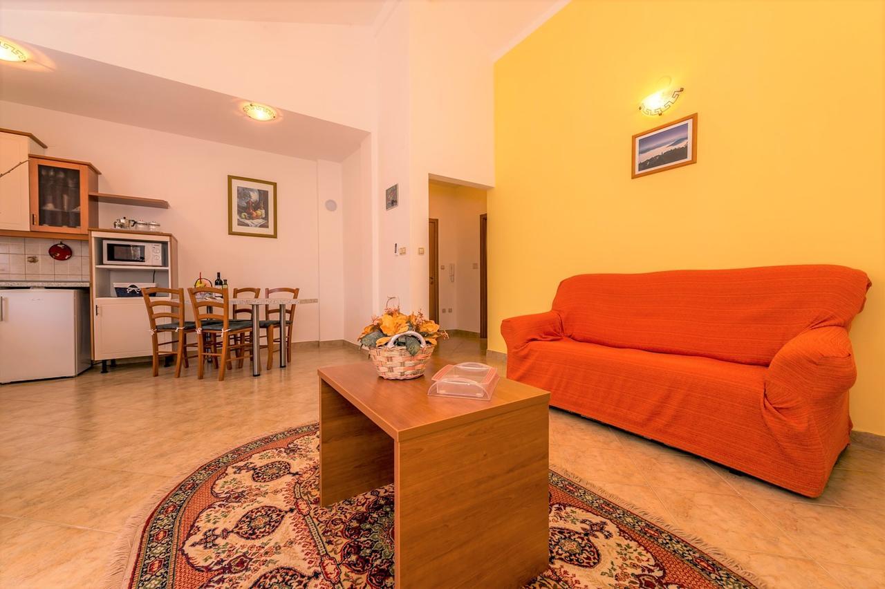 Villa Valtrazza Tar-Vabriga Chambre photo